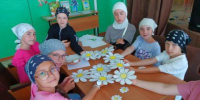 Ромашки из бумаги - Городищенская МЦРБ