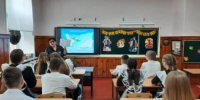 Тематический час «Мир детям мира» - Городищенская МЦРБ